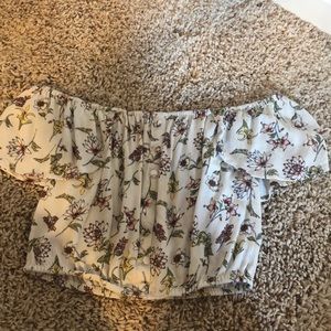 adorable cropped blouse!